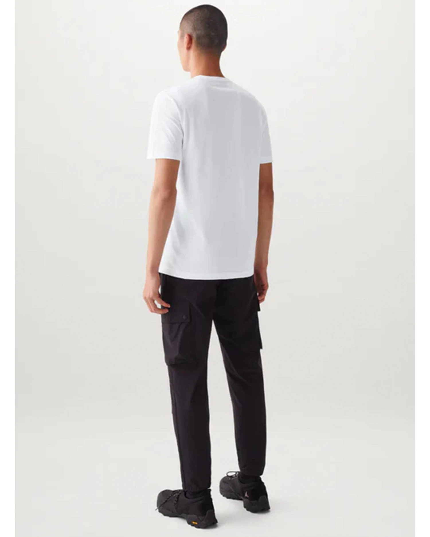 Belstaff Mens Chest Patch T-Shirt White 3 Belstaff Mens Chest Patch T-Shirt White - Image 3