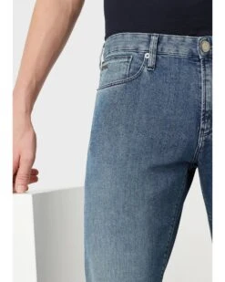 Emporio Armani Mens J06 Slim Fit Twill Comfort Denim Jeans, Light Blue Denim -Boss Store emporio armani mens j06 slim fit twill comfort denim jeans light blue denim p42964 262604 zoom
